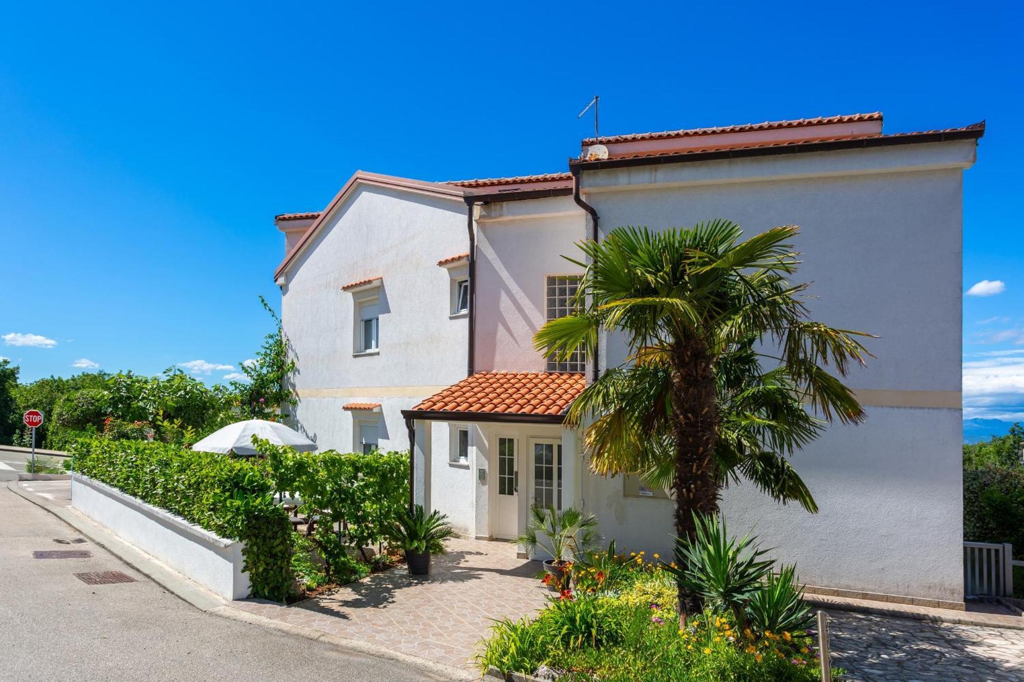 Apartments By The Sea Njivice, Krk - 5295 Exterior photo